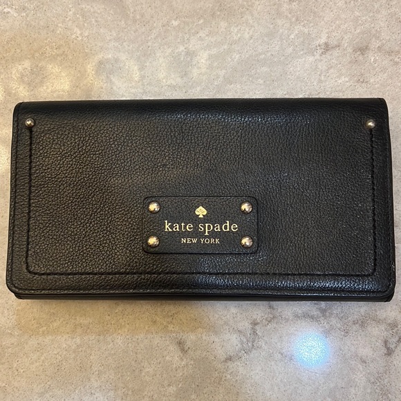 kate spade Handbags - Kate Spade leather wallet black trifold